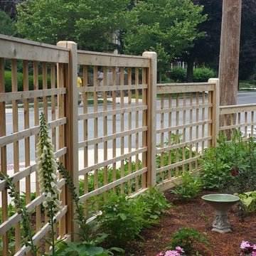 Square Lattice Garden Fence