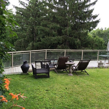 Aluminum and Glass Deck Railings - 114