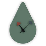 LeisureMod - LeisureMod Manchester Raindrop Design Silent Non-Ticking Wall Clock, Ocean Green - Clock is Silent Ticking