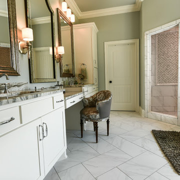 Knotty Alder & White Kitchen