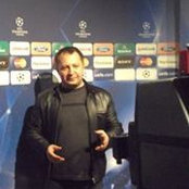 Cem Külahs foto