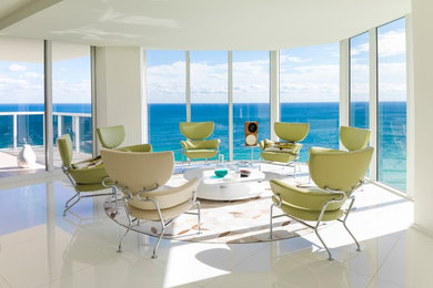 Mittelgroße Moderne Wohnidee in Miami