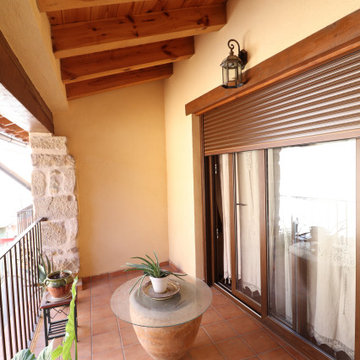 Rehabilitación integral de casa antigua en Arnes
