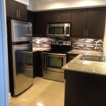 Small Kitchen in condo