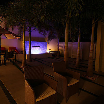 Vero Beach Courtyard