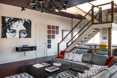 This is an example of a contemporary family room in Chicago.