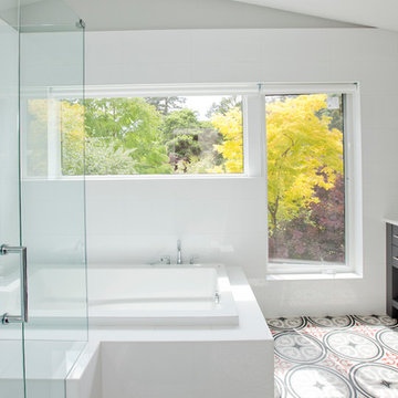 West Vancouver home gets a new life