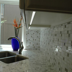 White Contemporary - Kitchen Island Lighting