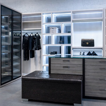 High-End Custom Walk-in Closet Systems by VelArt, Miami