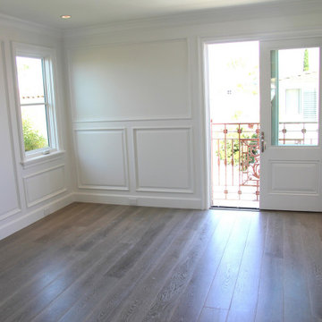 Hollywood Regency