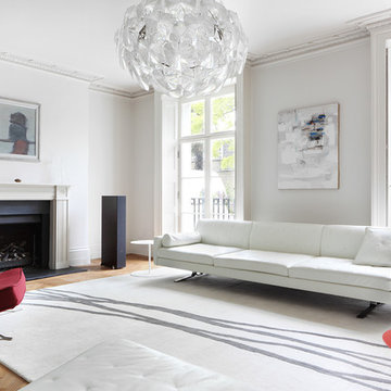 Holland Park Avenue