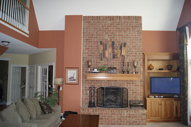 Example of a classic living room design in Chicago