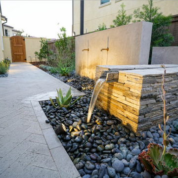 Outdoor Living in Del Sur