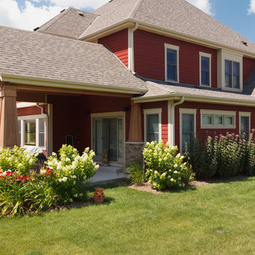 Craftsman Backyard Landscape - Grafton