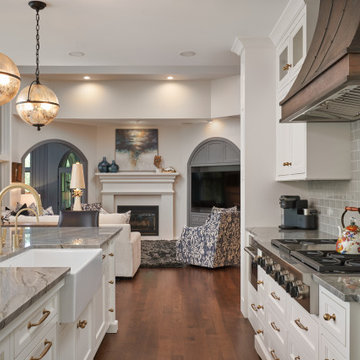 A Tranquil Lakefront Retreat