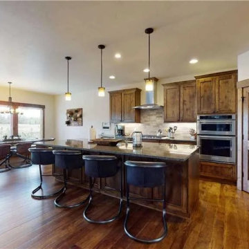 Dancing Rock Loop - 2 Homes - Caldera Springs, Sunriver, OR