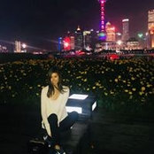 Olivia Yaos foto