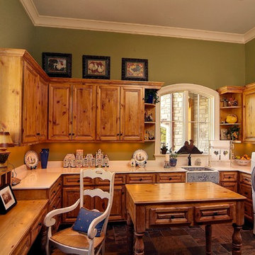 Spacious Laundry Room