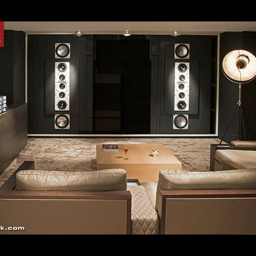 AUDIOPHILE Room with CINEAK MODULAR Seats.