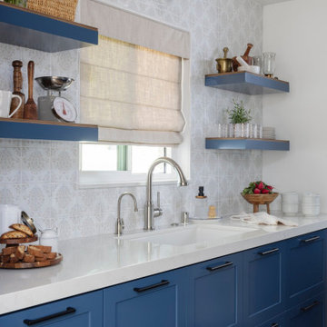 Modern Farmhouse Kitchen with Patterned Ceramic Tile Backsplash