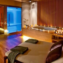Gym/lounge