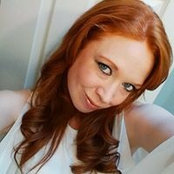 Steph Robertson's photo