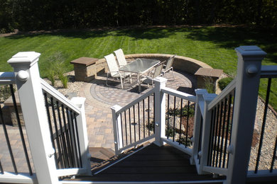 Example of a patio design in Other