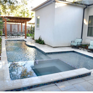 Custom Pools and Spas