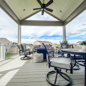 Screen Room and Lower Patio