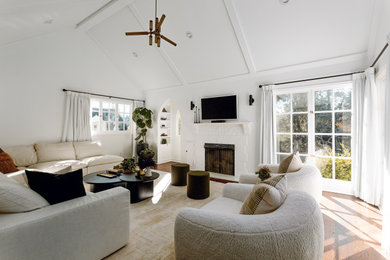 Inspiration for a transitional living room remodel in San Francisco