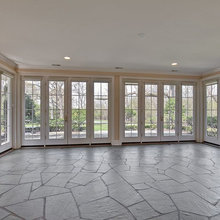 221 S RIDGE SUNROOM