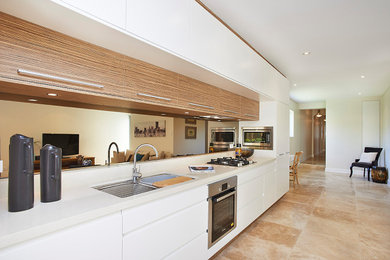 Photo of a modern kitchen in Sydney.