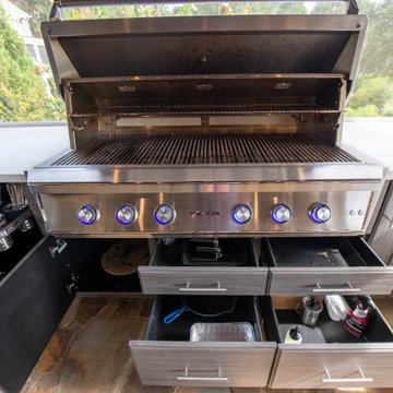 Lake Oconee Outdoor Grill Area
