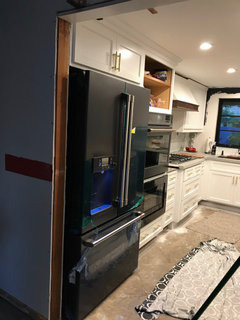 Refrigerator to close to wall