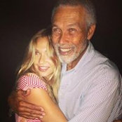Hugh Pringles foto
