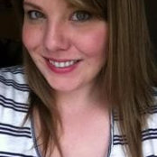 Alisha Oakes's photo