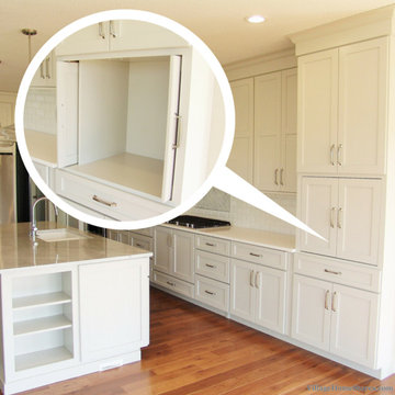 Tailor-made and Transitional White Kitchen. - Geneseo, IL