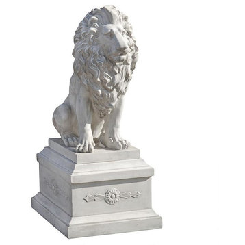 Lion Of Florence Statue