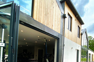 Design ideas for a contemporary home gym in Berkshire.