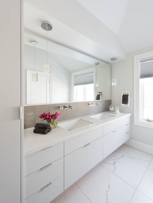 Best Modern Bathroom Design Ideas & Remodel Pictures | Houzz
