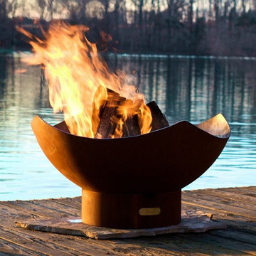 Manta Outdoor Fire Pit