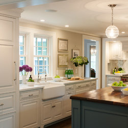 Proud Bead Beauty - Kitchen Cabinetry