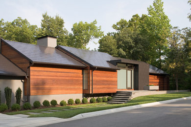 Example of a minimalist home design design in Kansas City
