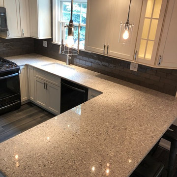 Kitchen Grey/White