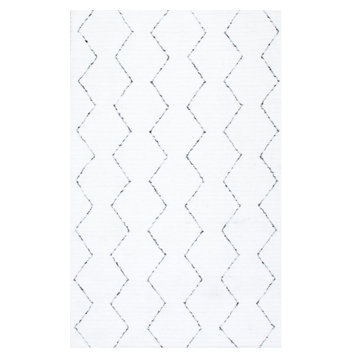 Handmade Moroccan Trellis Striped Rug, White, 5'x8'
