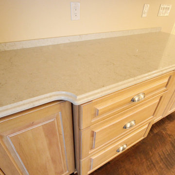 Knotty Alder Peppercorn Island with Taj Royal Quartz Countertop