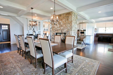 Dining room photo in Cleveland