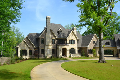Example of a classic exterior home design in Atlanta