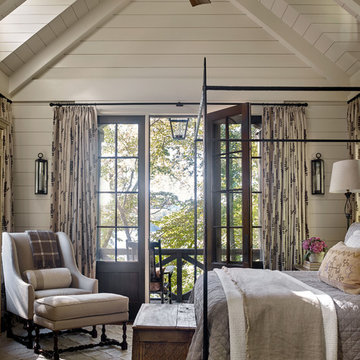 Lakeside Rustic: Lake Keowee