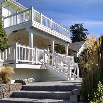 Couple Decks and Outdoor living areas
